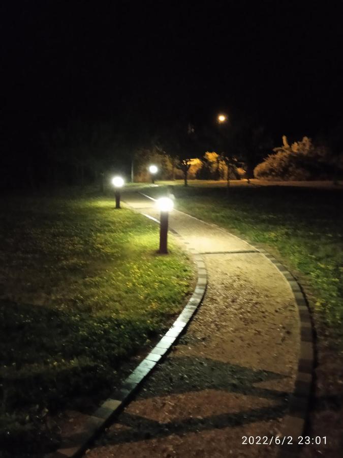 Collonges-en Charollais Gite Les Arcades المظهر الخارجي الصورة