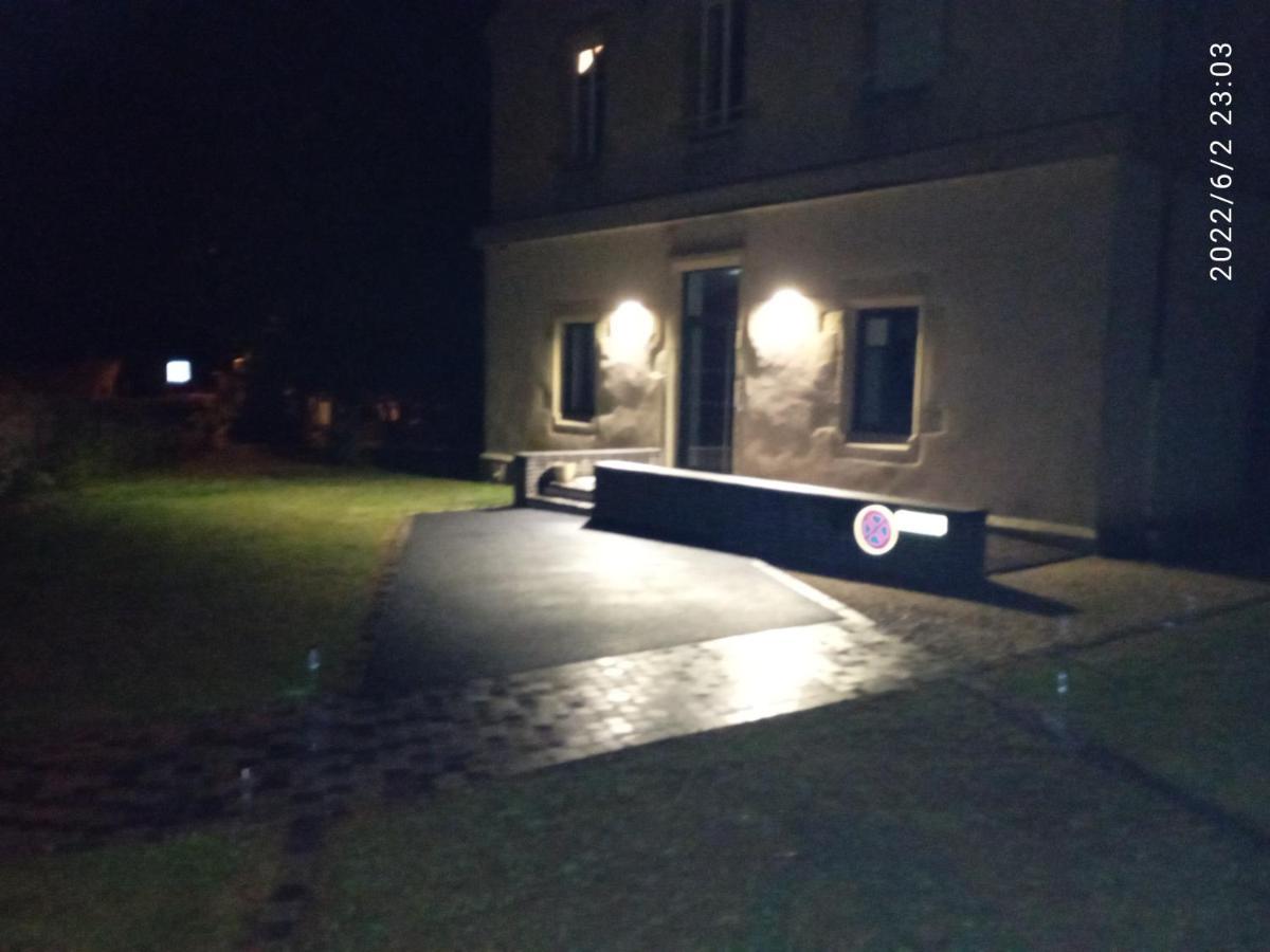 Collonges-en Charollais Gite Les Arcades المظهر الخارجي الصورة
